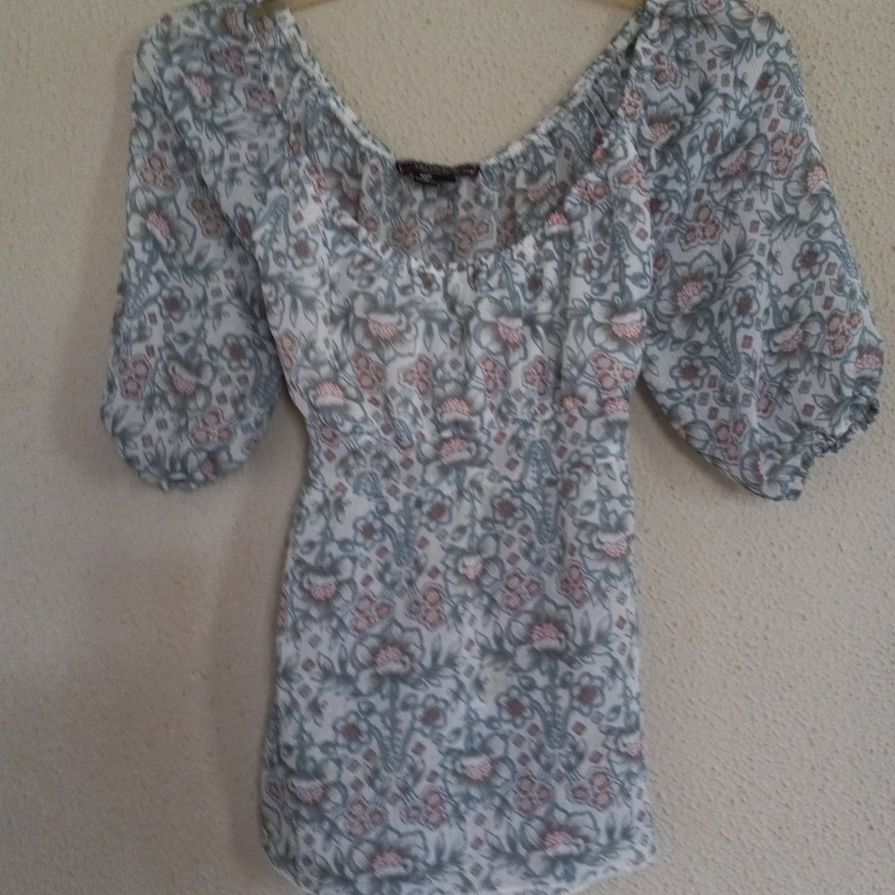 My Michelle Floral Puff-Sleeve Blouse in White, Sage & Blush
